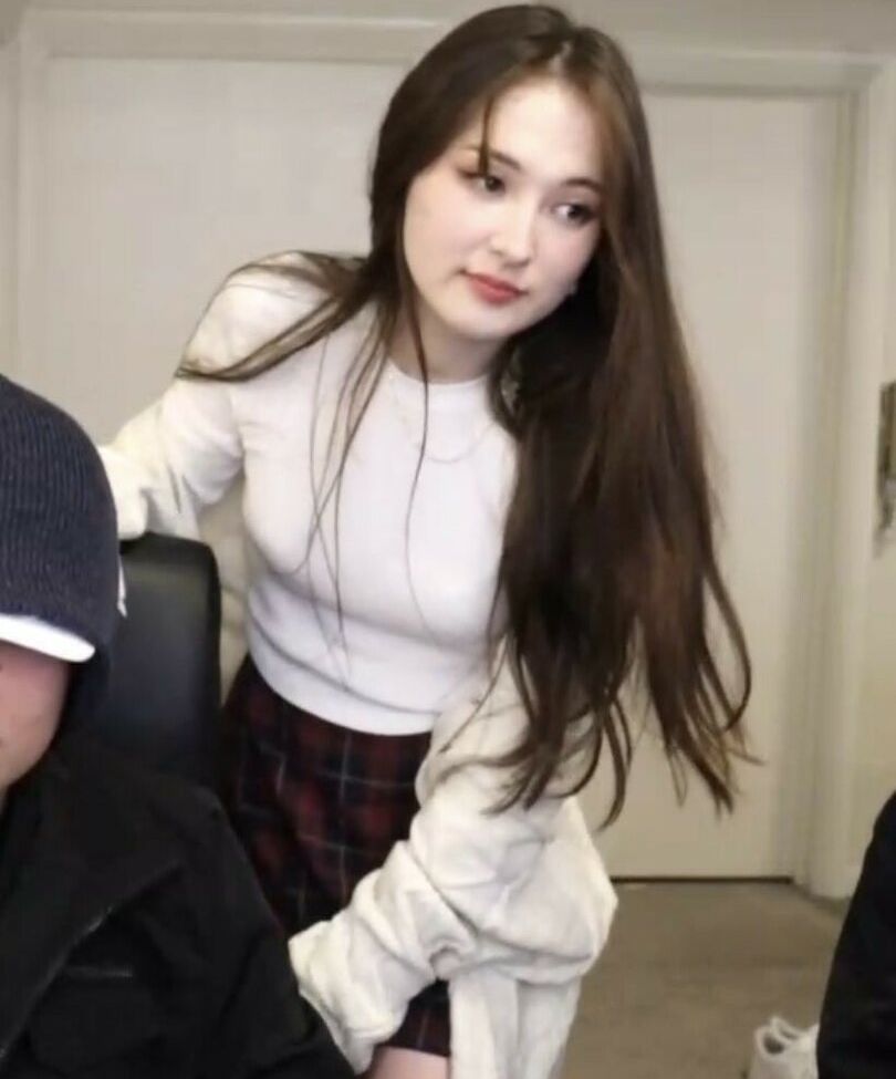 Tinakitten desnuda #108171333