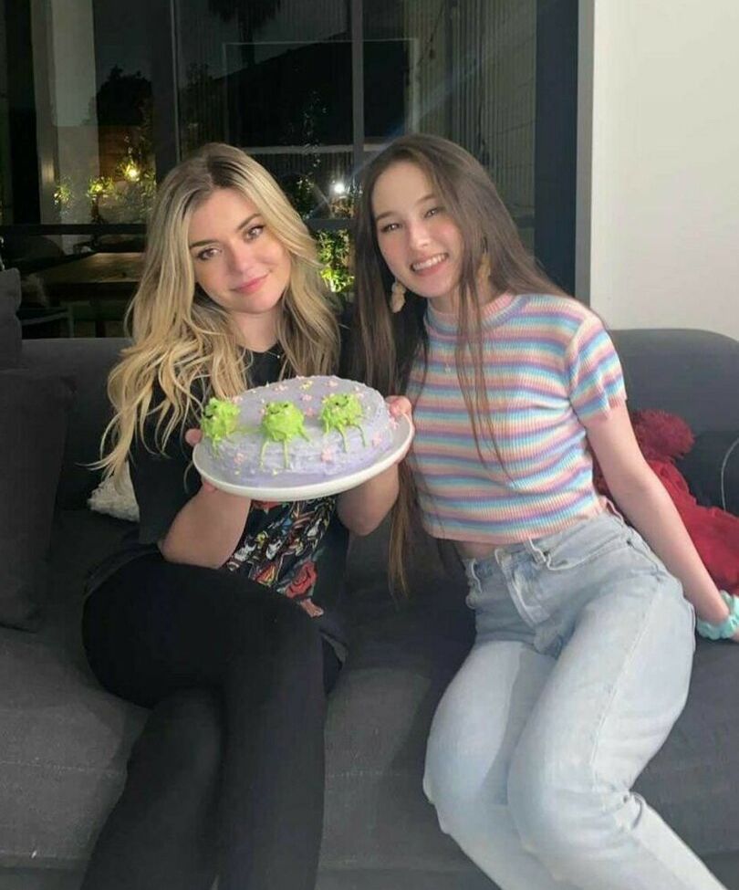 Tinakitten desnuda #108171334