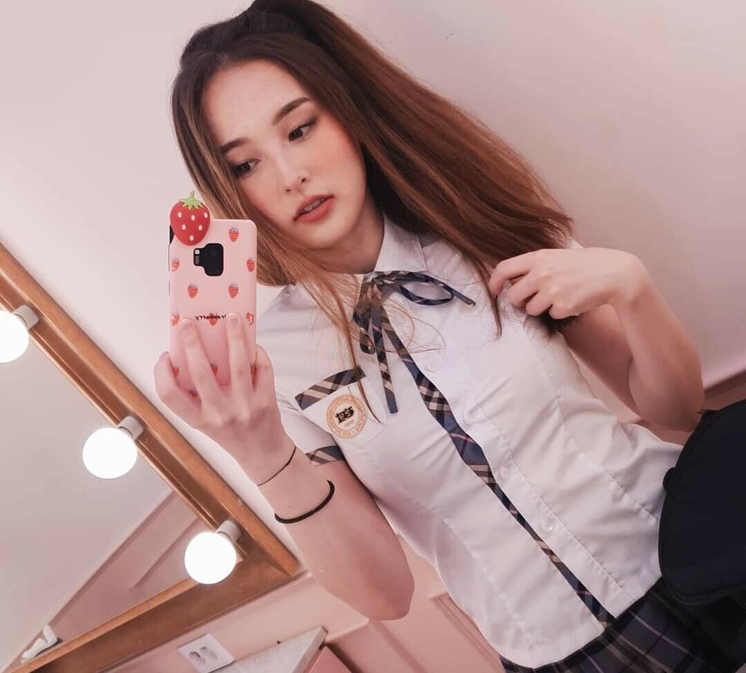 Tinakitten desnuda #108171400