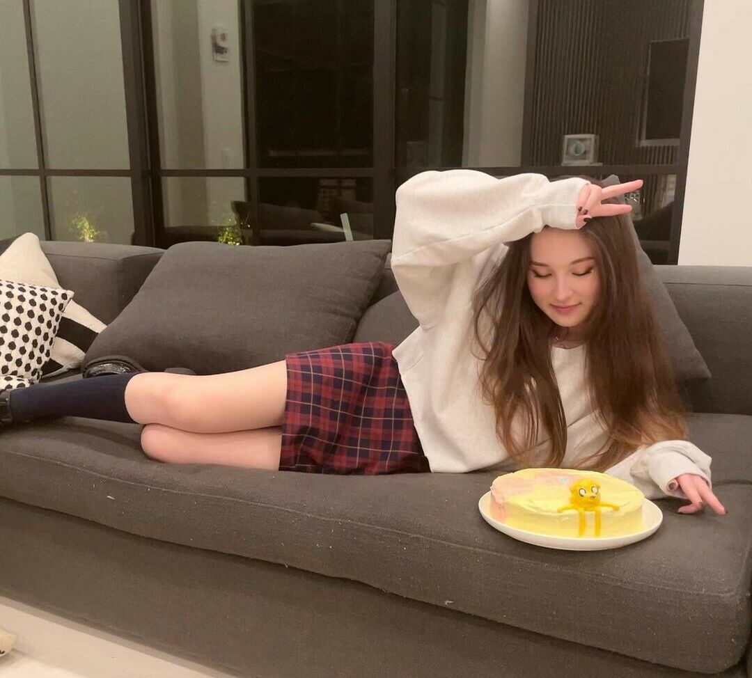 Tinakitten desnuda #108171404