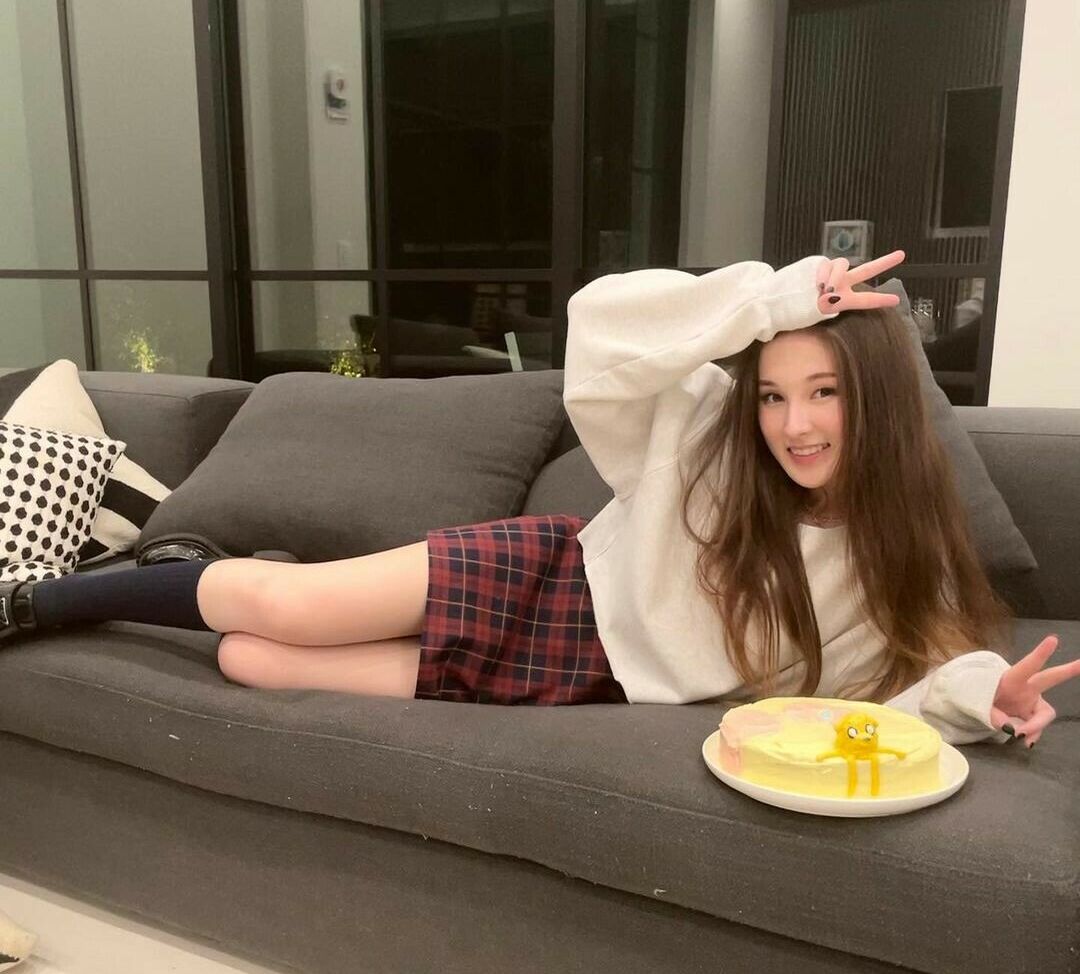 Tinakitten desnuda #108171405