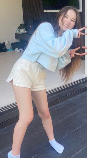 Tinakitten desnuda #108171413