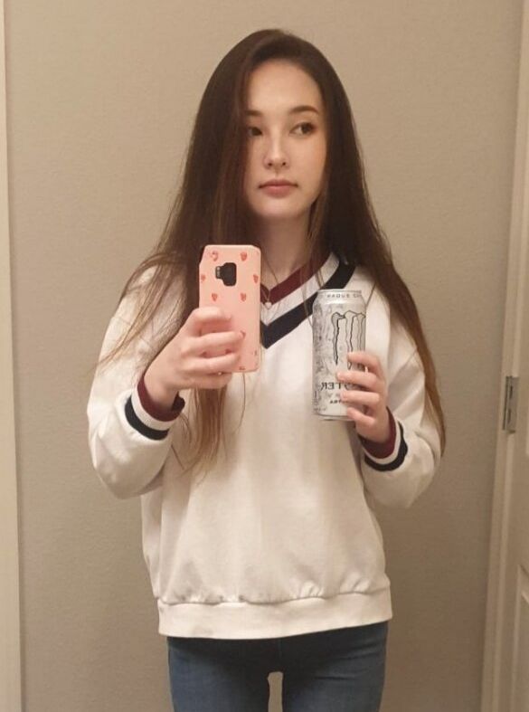 Tinakitten desnuda #108171414