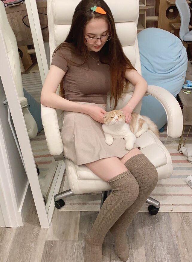 Tinakitten desnuda #108171423