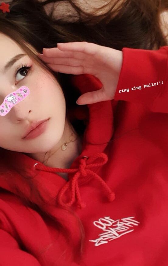 Tinakitten desnuda #108171426