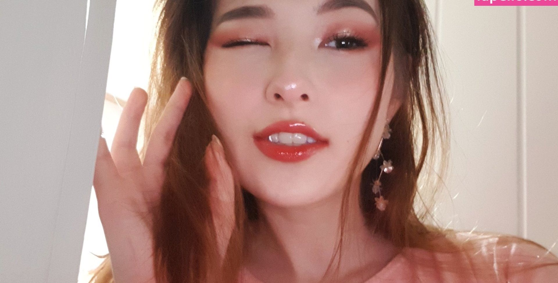 Tinakitten desnuda #108171486