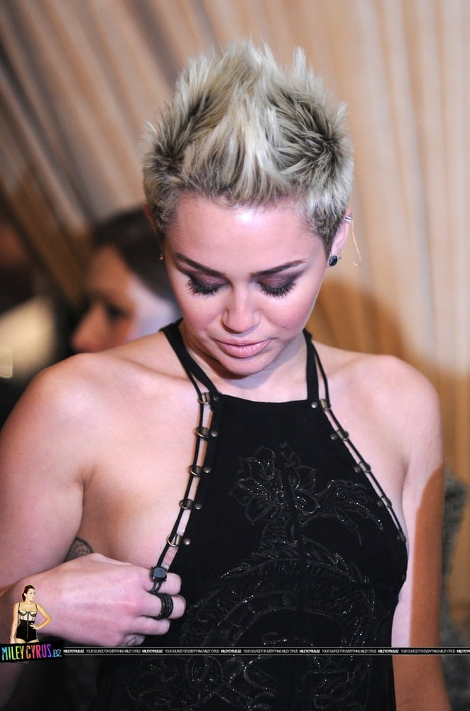Miley Cyrus #106328576
