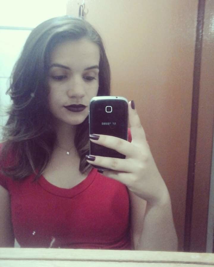 Lais pedrosa
 #81227226