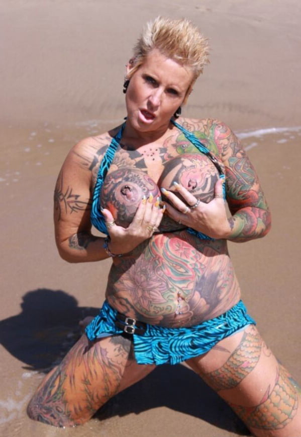 Sexy Tattoo Frauen
 #89254432