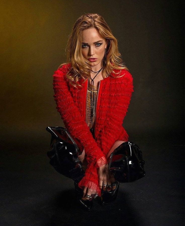 Caity lotz lover's collection
 #81985727