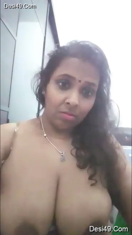 Srilankan Nuwara Eliya Tamil Hindu Big Boobs Milky Aunty #81529624