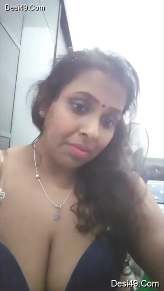 Srilankan nuwara eliya tamil hindu grandi tette lattee aunty
 #81529626