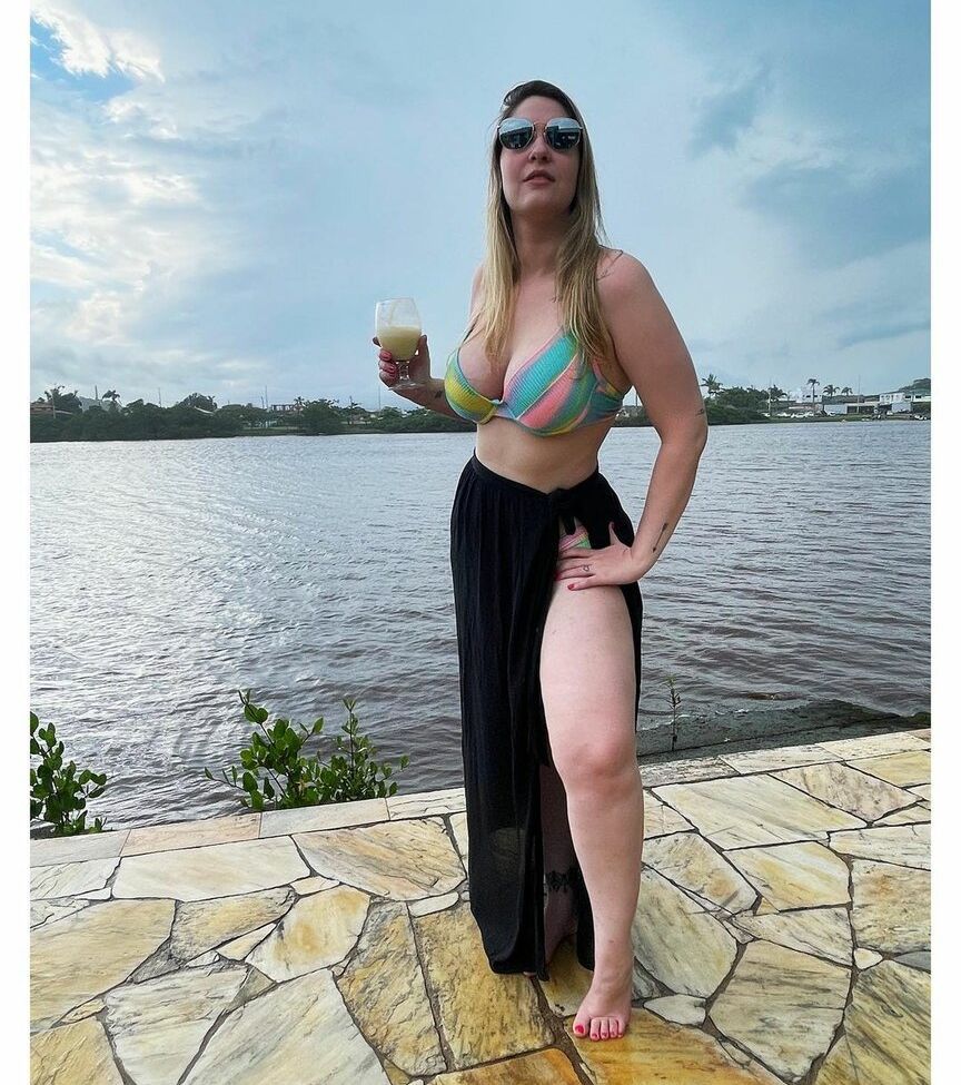 Nahzinhaa nude #108425060