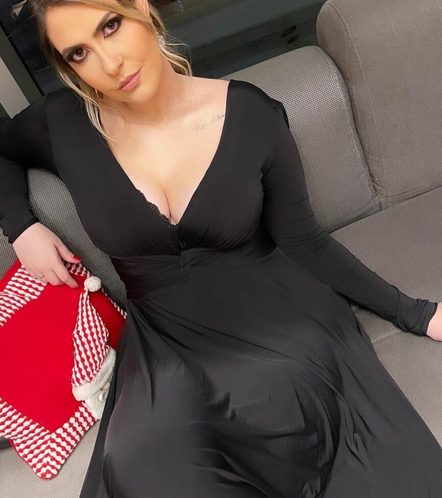 Nahzinhaa nude #108425070