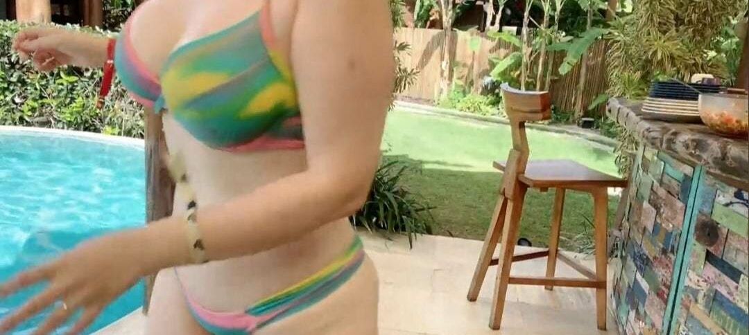 Nahzinhaa nude #108425079