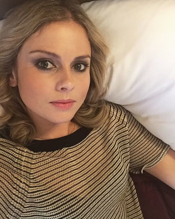 Rose mciver süß frau
 #88798442