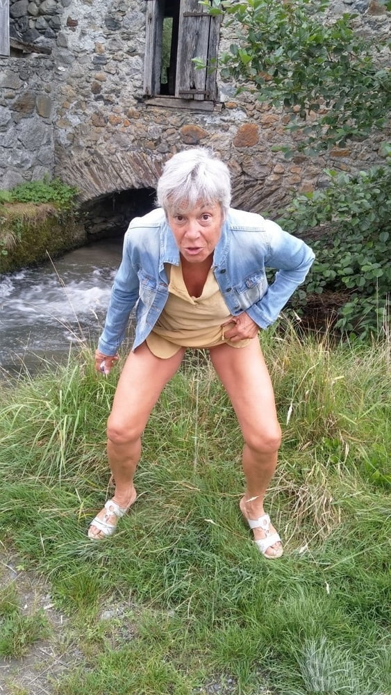 Esposas maduras 104
 #97089667