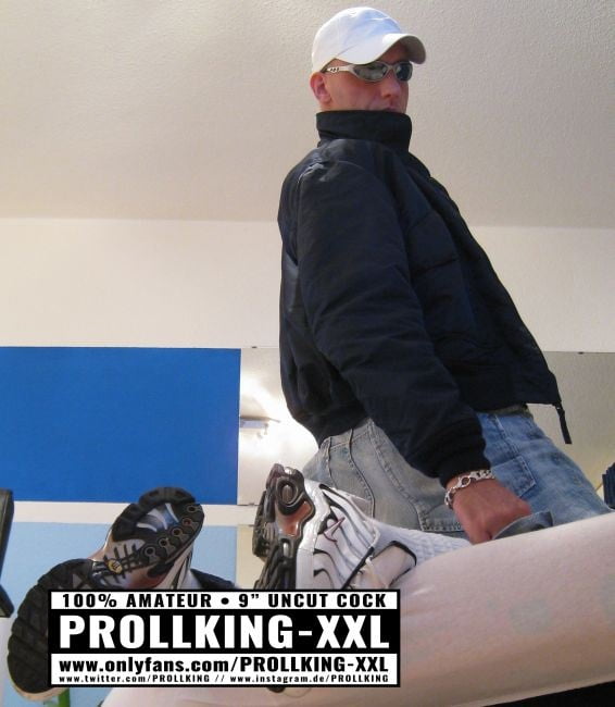 PROLL PICS - XXX & CO. #106931650