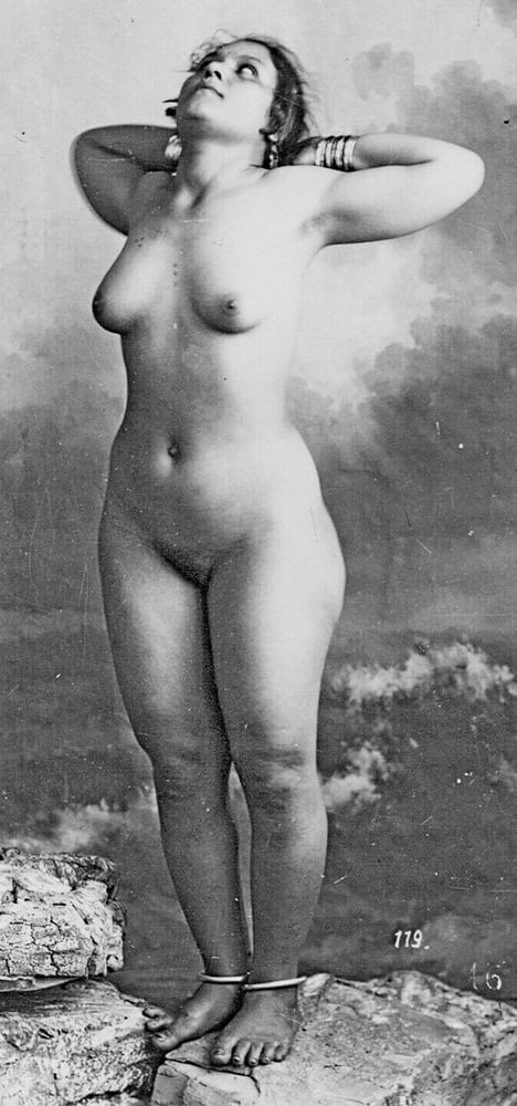 Natural womwn #80986066