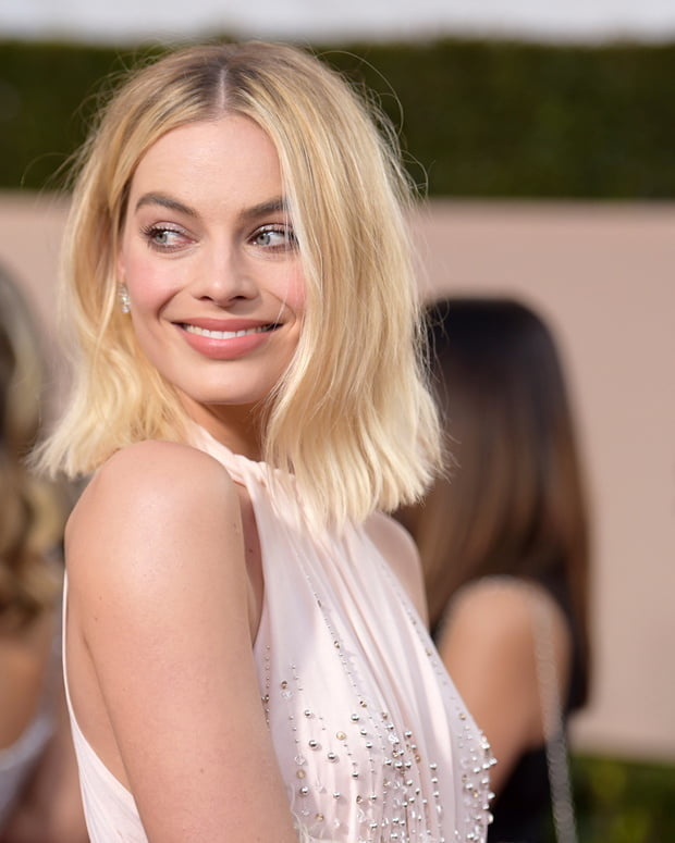 Margot robbie #80989775