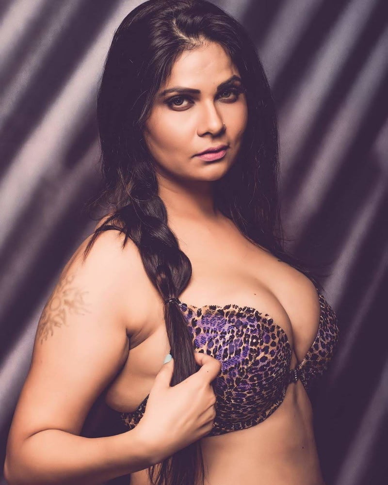 Indian Model (Aabha Paul - 2) #82155356