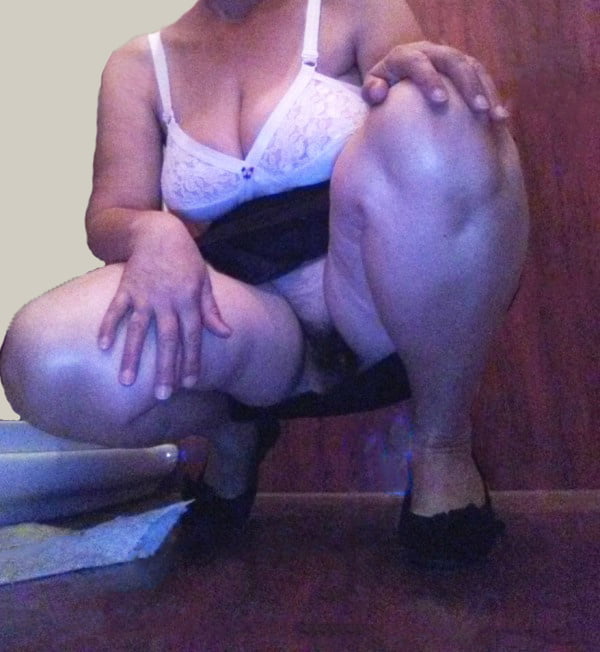 Knell spread legs #98795132