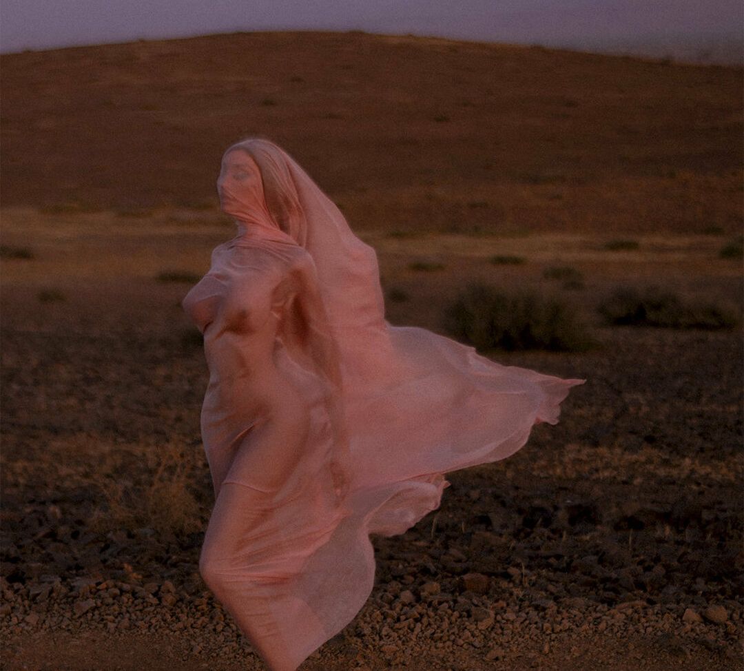 Yasmine Petty desnuda #108314794