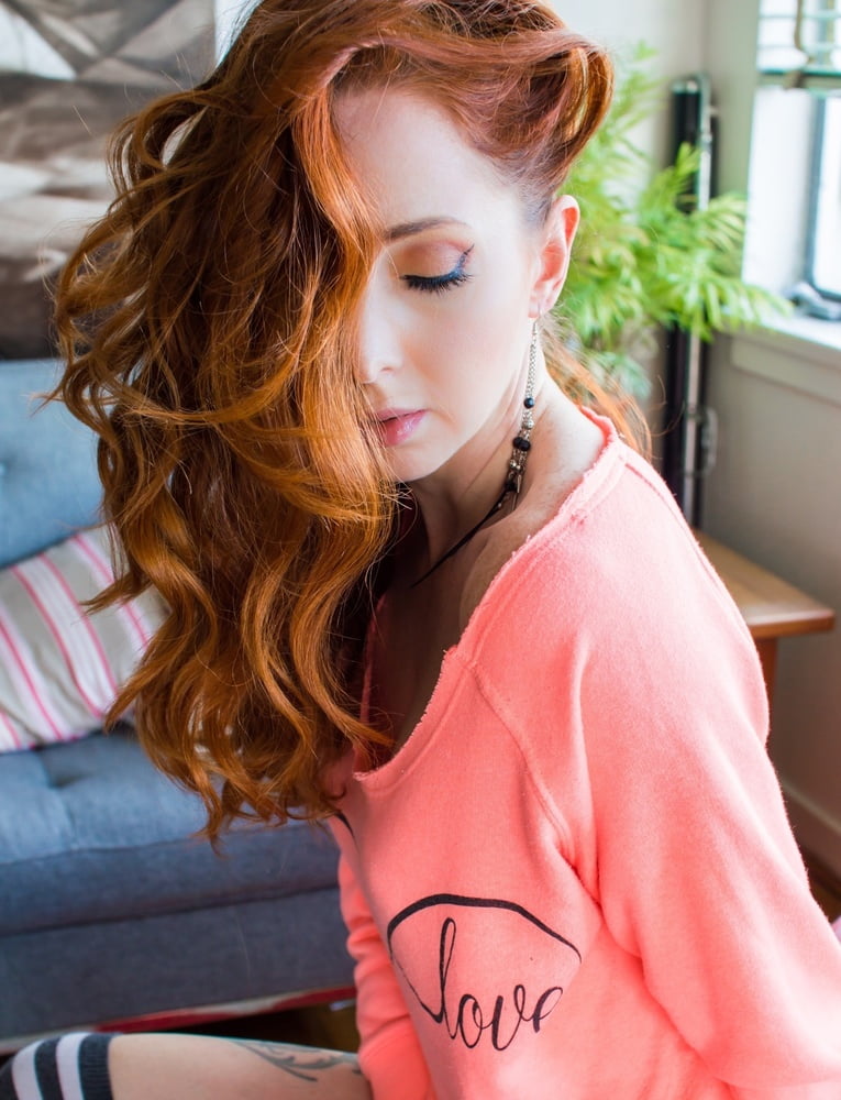 Ginger semi-pro #104639917