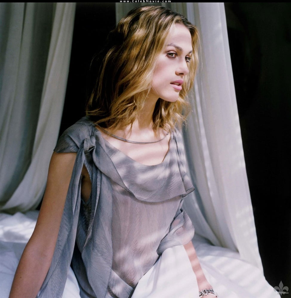 Keira Knightley - Let&#039;s go to bed! #89308339