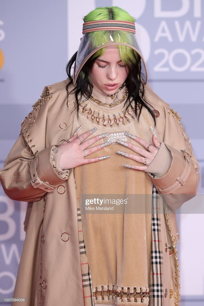 Billie Eilish Sexy Pics #96605180