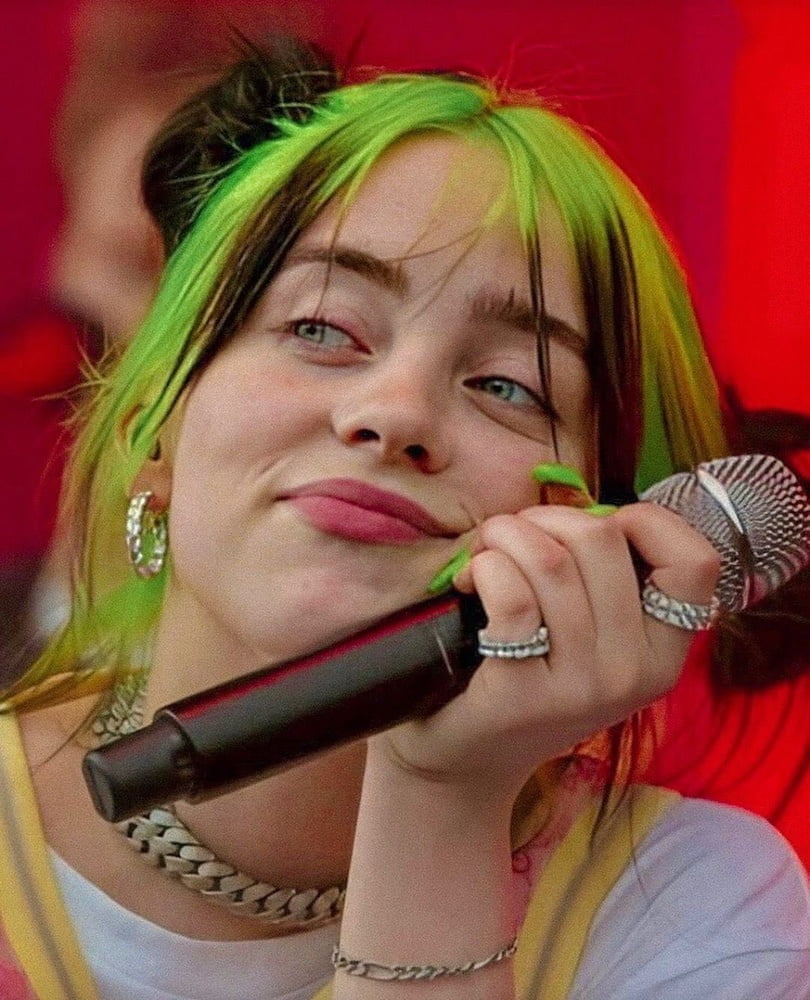 Billie eilish sexy pics
 #96605547