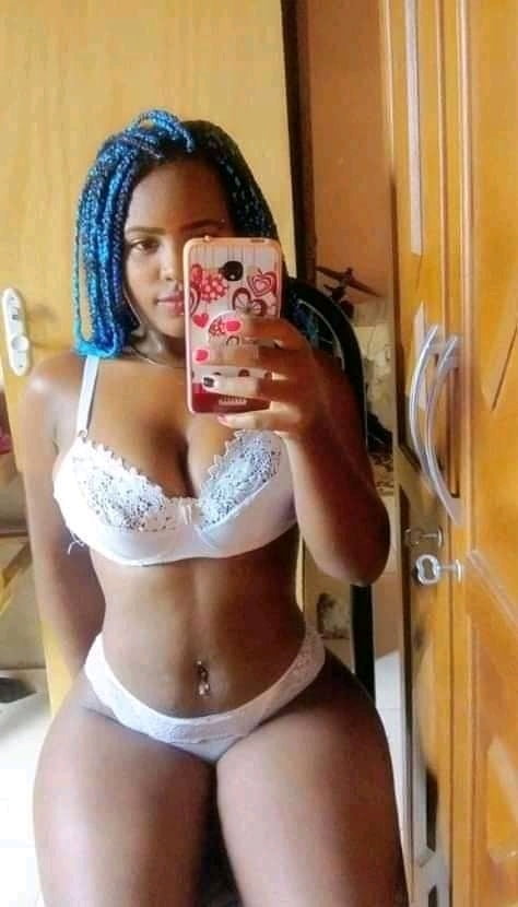 美しいブルネット
 #105871173