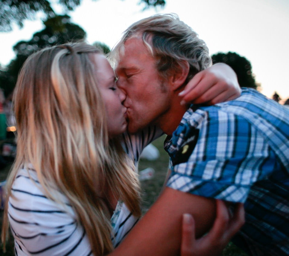 2. Tom and Lene #96001262