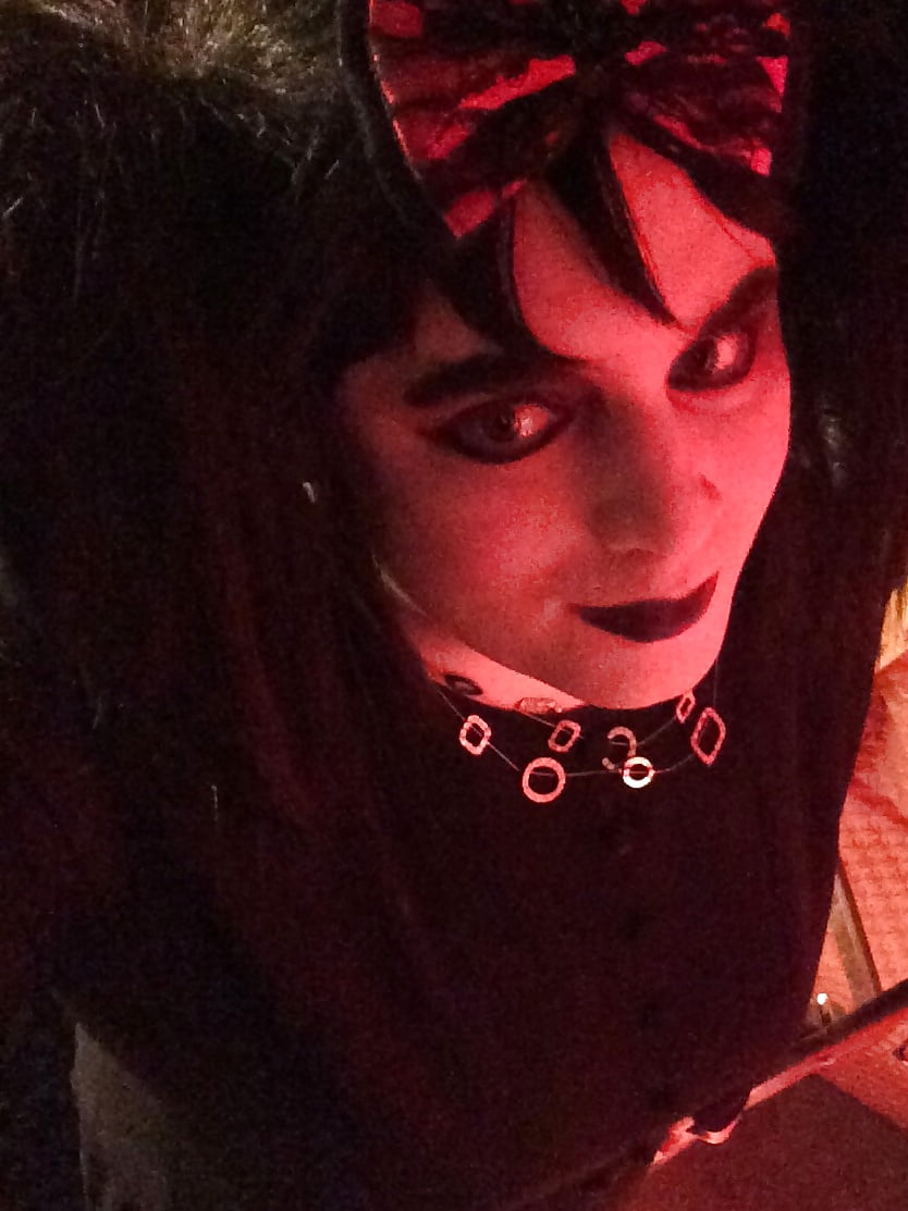 Devilish (goth tranny) #107175883