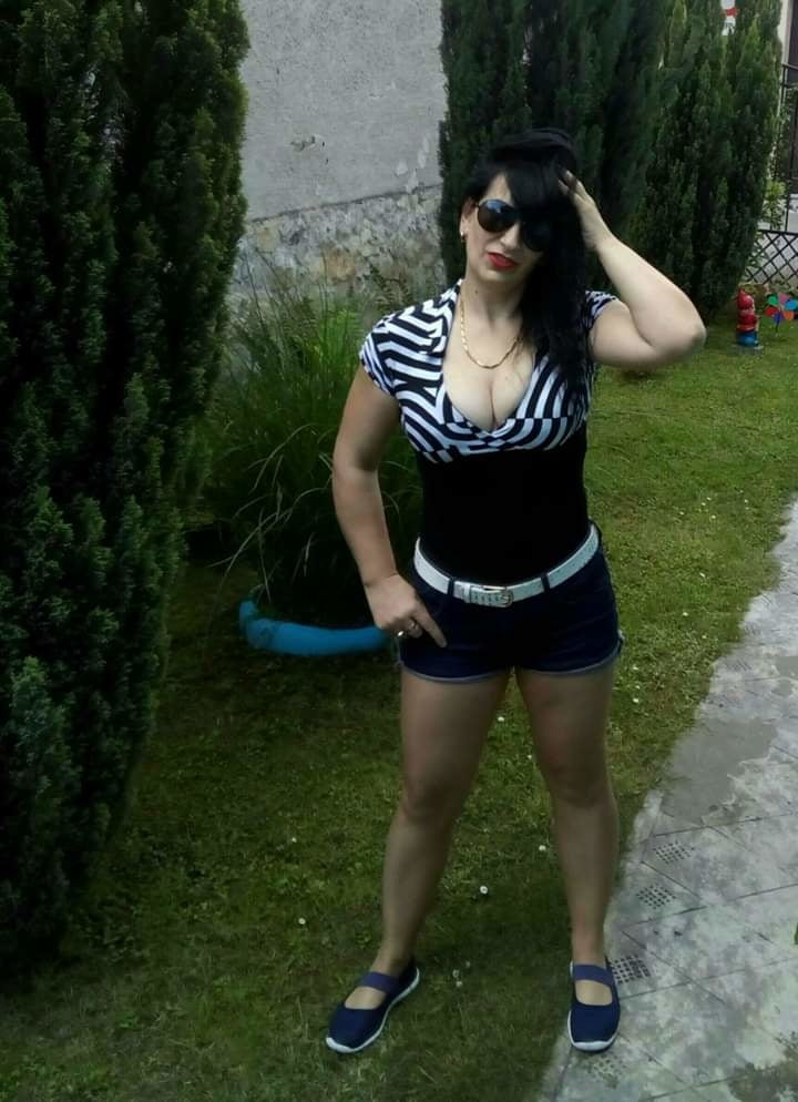 Romanian Milf Women #105278252