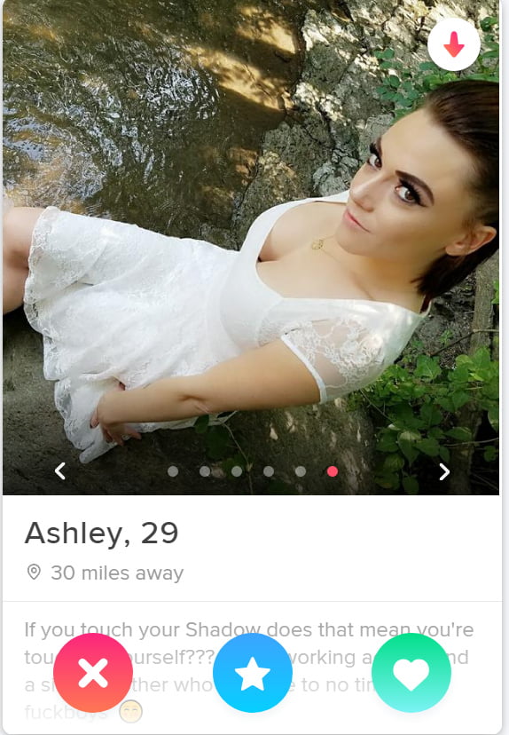 Ashley - cosplay milf que je bang
 #105348681