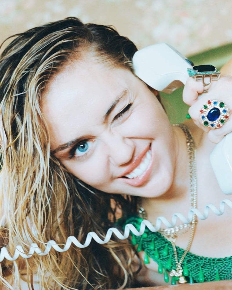 Miley cyrus instagram 2020
 #106466123