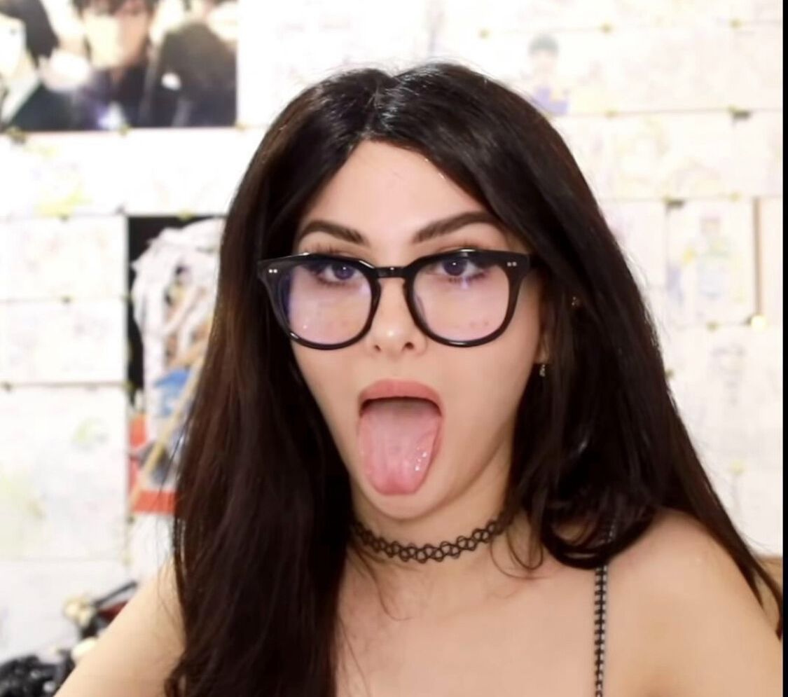 Sssniperwolf desnuda #107850561