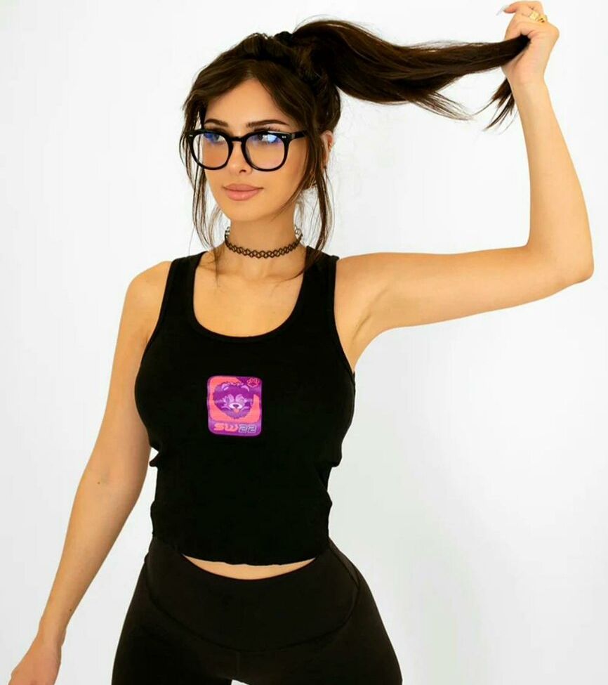 Sssniperwolf desnuda #107850582