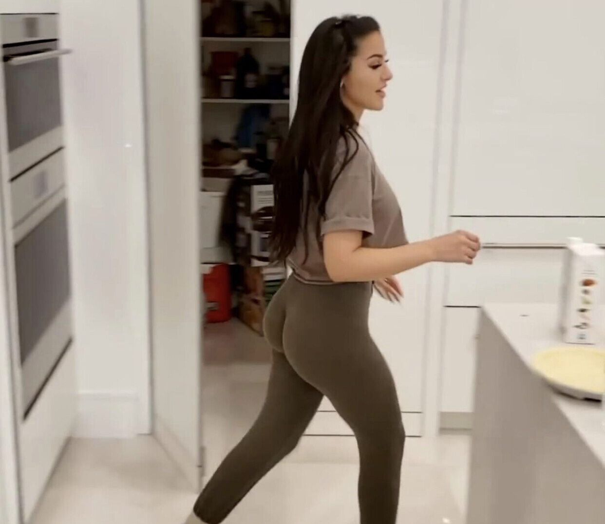 Sssniperwolf desnuda #107850606