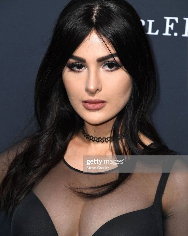 Sssniperwolf desnuda #107850628