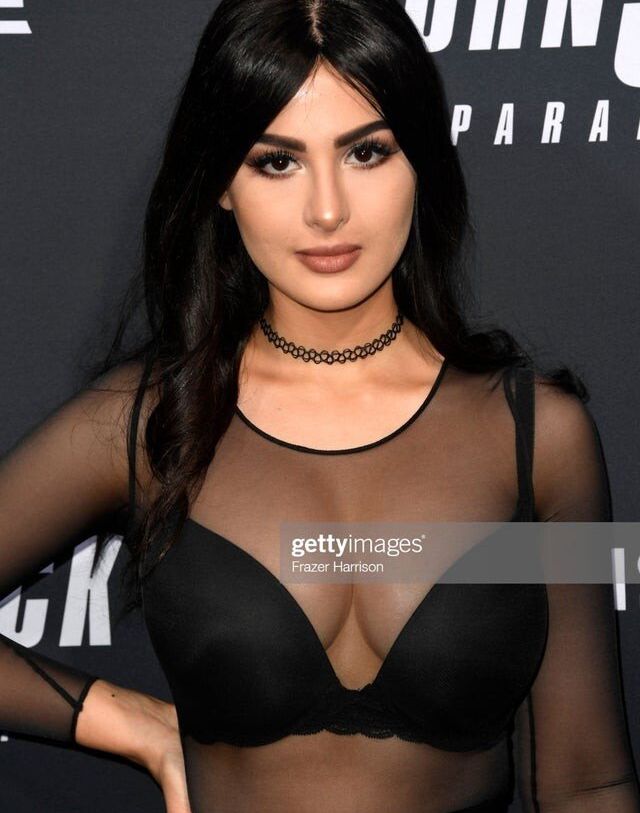 Sssniperwolf desnuda #107850630