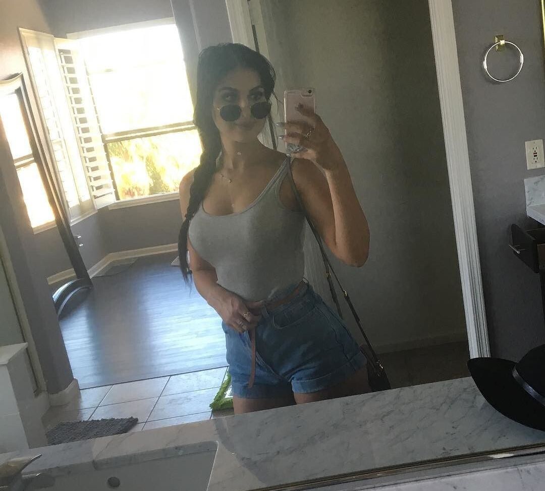 Sssniperwolf desnuda #107850644