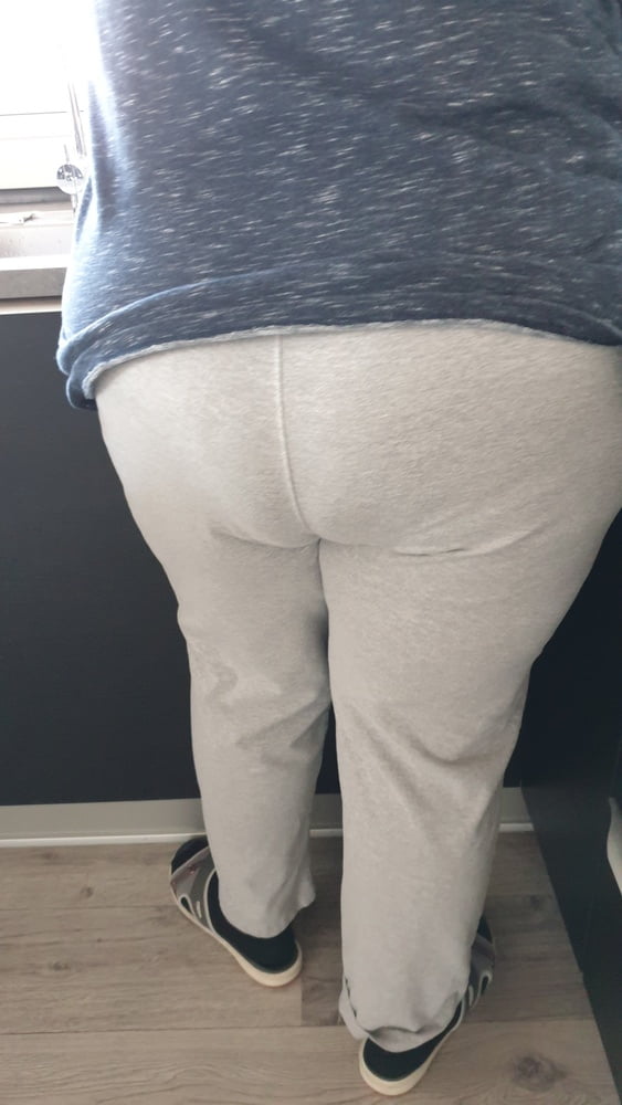 Fat Ass Wife #102121207