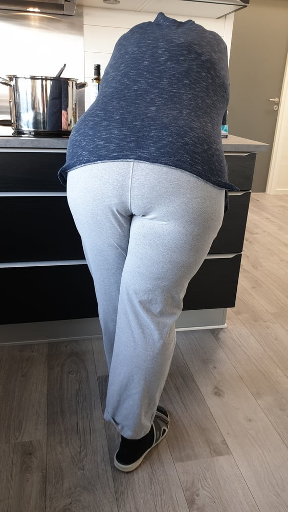 Fat Ass Wife #102121223
