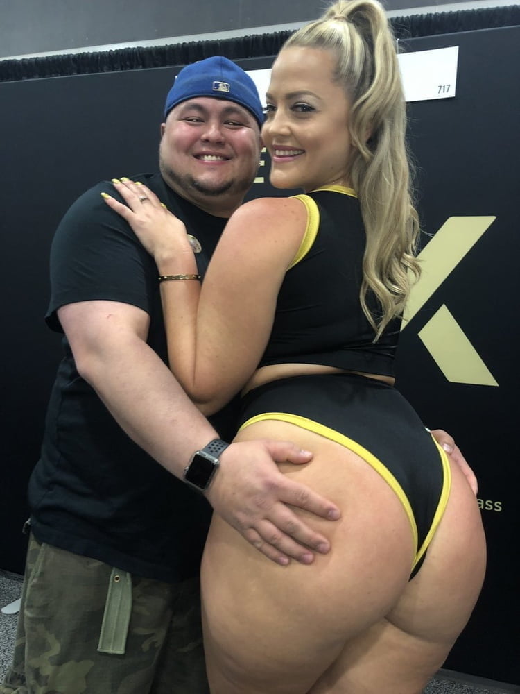 The most gorgeous big assed bitch ever - Alexis Texas #96649230