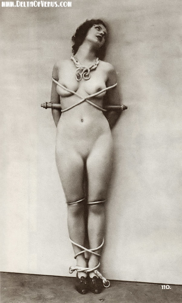 Bdsm - 1920 à 1950
 #93023663