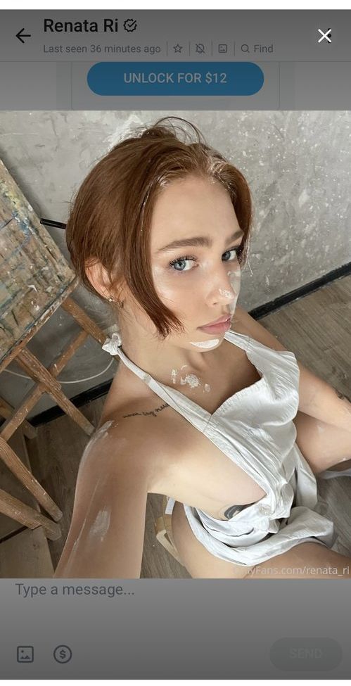 Renata Ri desnuda #108007062