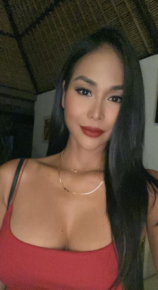 Imsummer desnuda #108352287