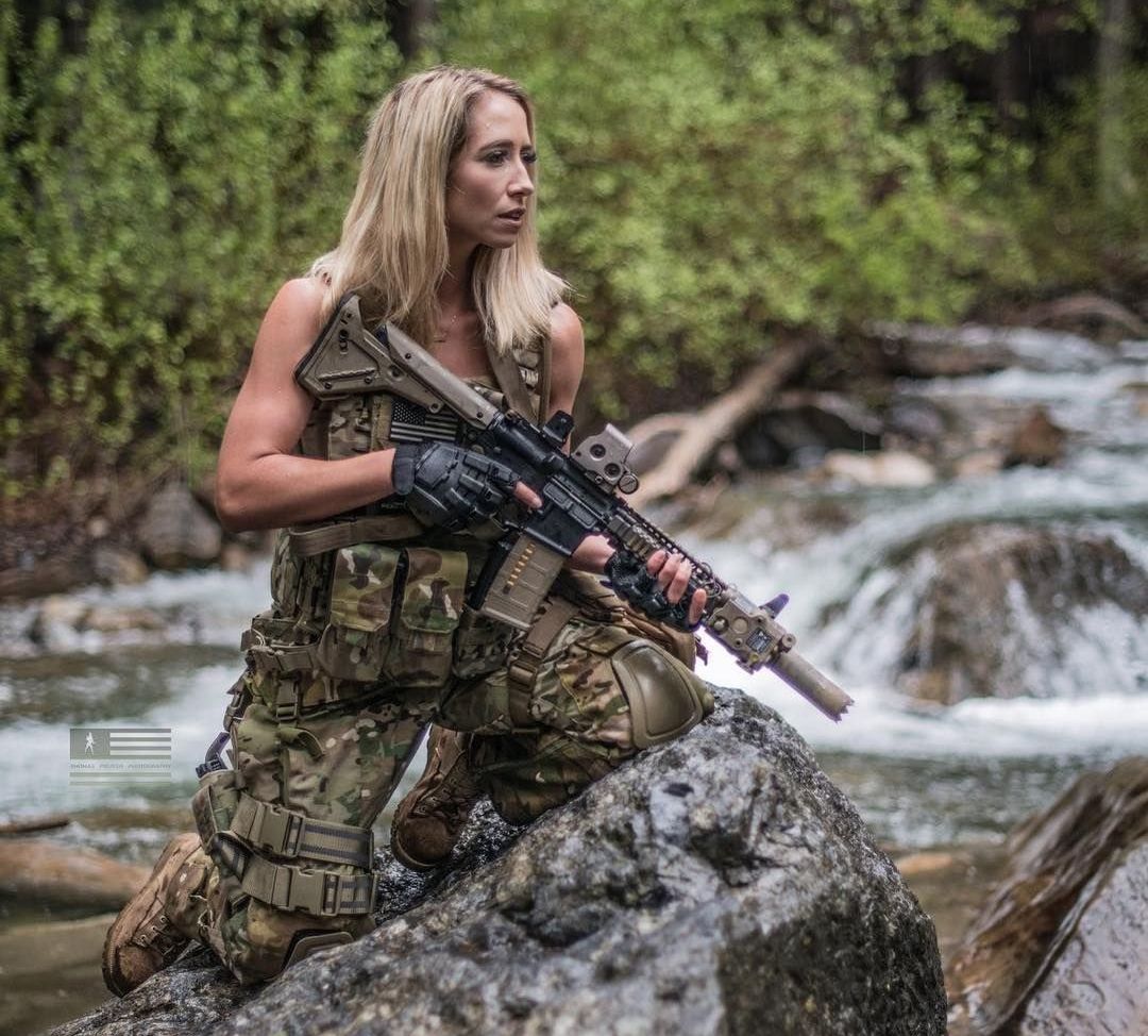 Casey Cook desnuda #108264966